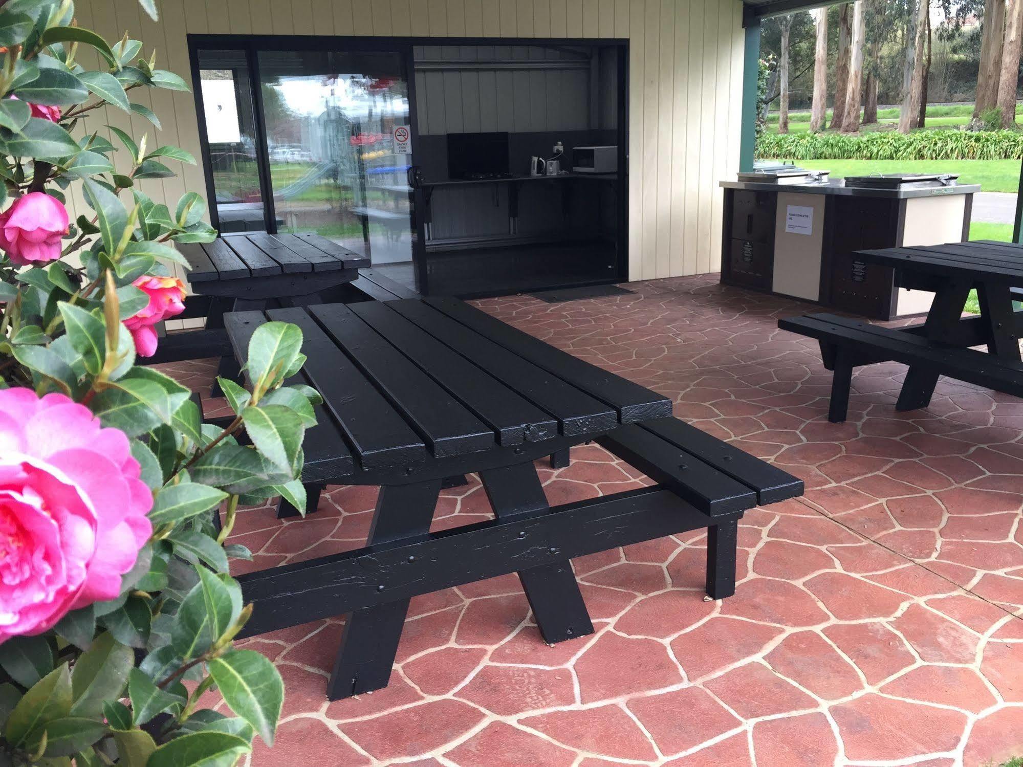 Warragul Gardens Holiday Park מראה חיצוני תמונה